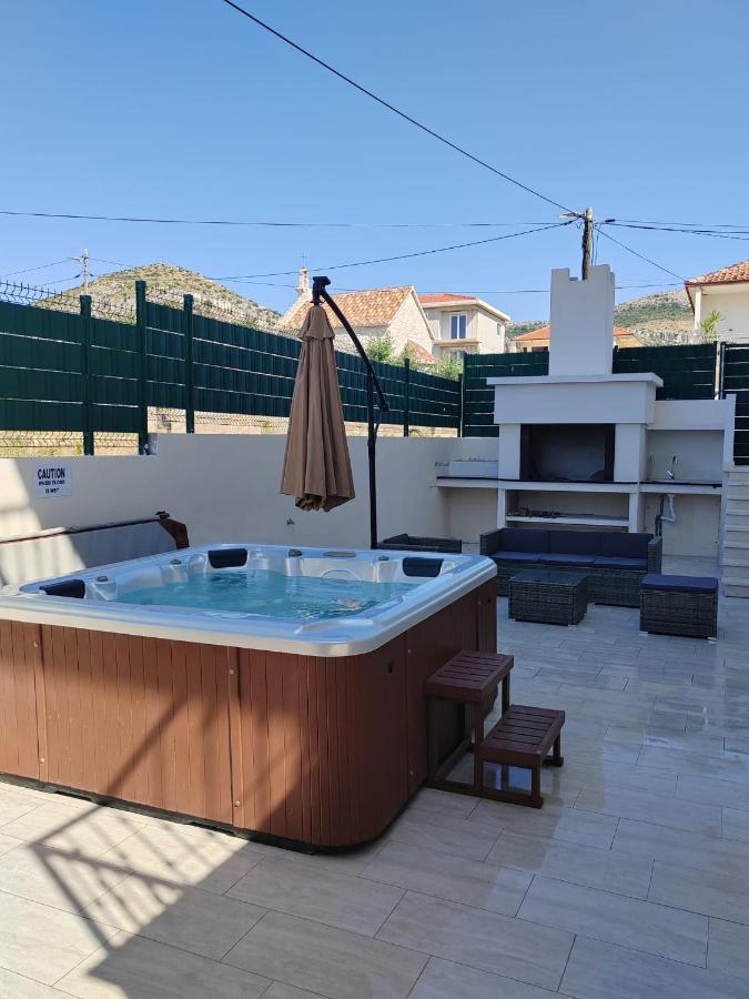 Apartment Miss Tina تروغير المظهر الخارجي الصورة